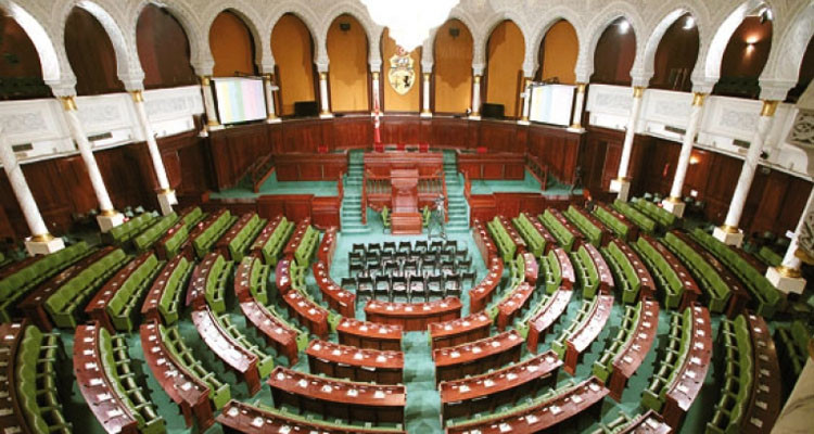 مشروع قانون جديد قيد الدرس بمجلس النواب لانتداب خريجي التعليم العالي ممن طالت بطالتهم