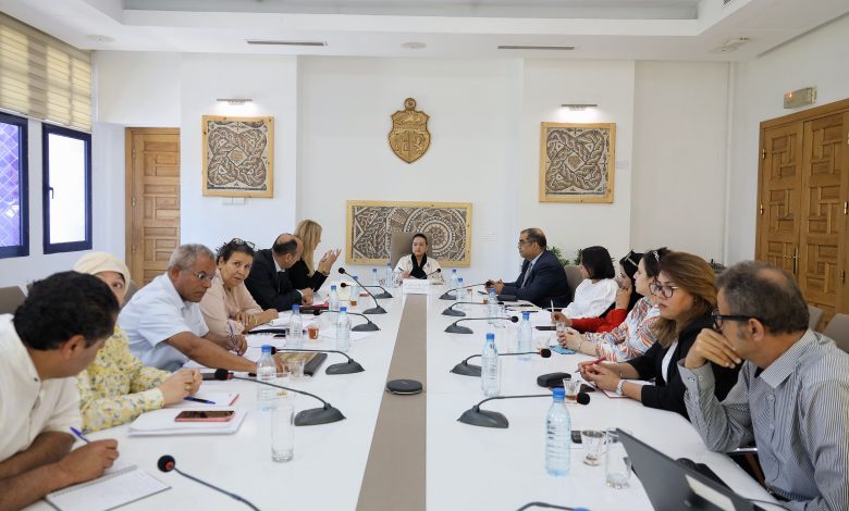 إمكانية تنقيح الأمر التشريعي المنظّم لمشاركة الأجانب في الأنشطة الثقافية والفنية والإبداعية