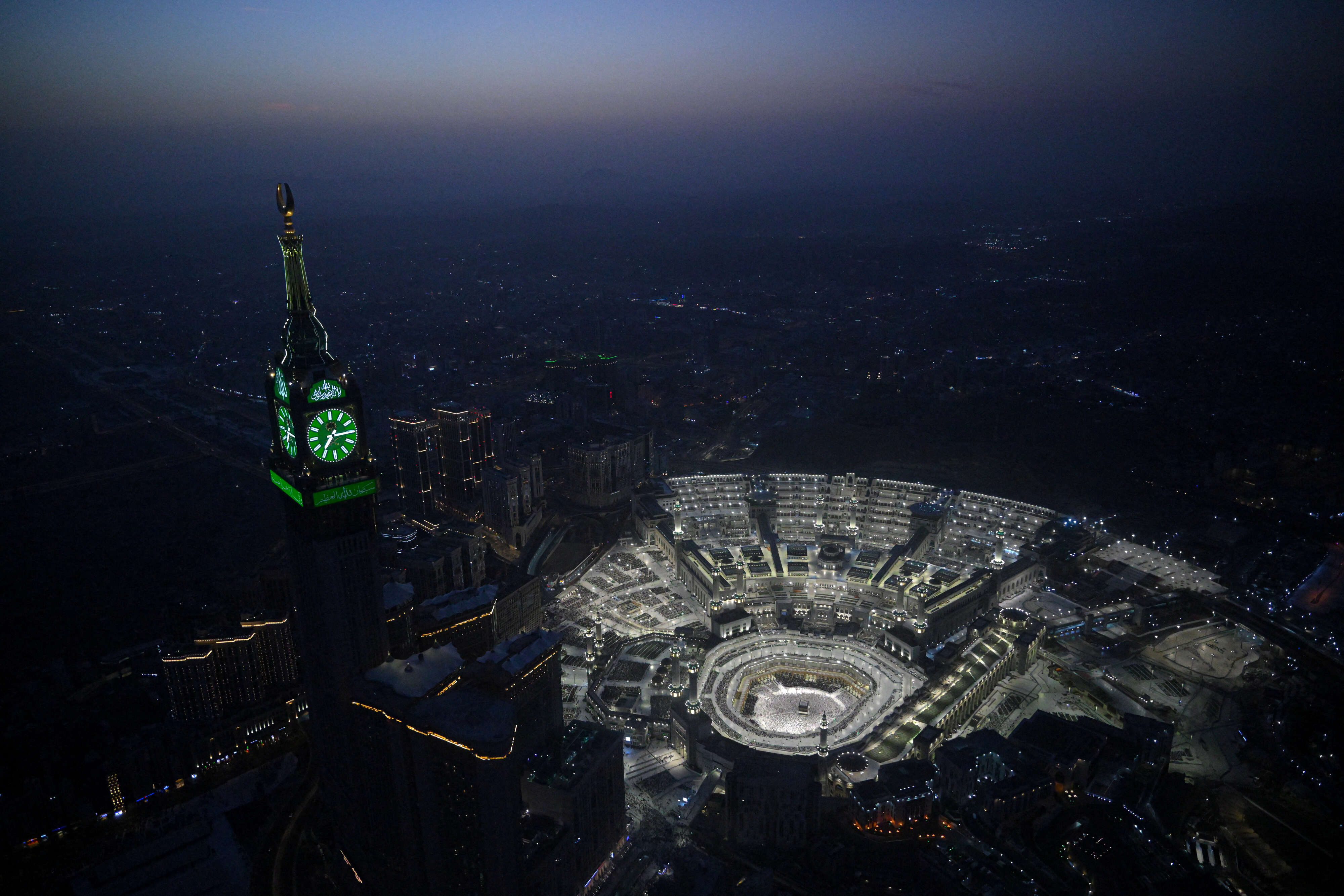المملكة العربية السعودية تشدد اجراءات الحج لهذه السنة وتؤكد أنه لا دخول الى مكة المكرمة دون تصريح حج