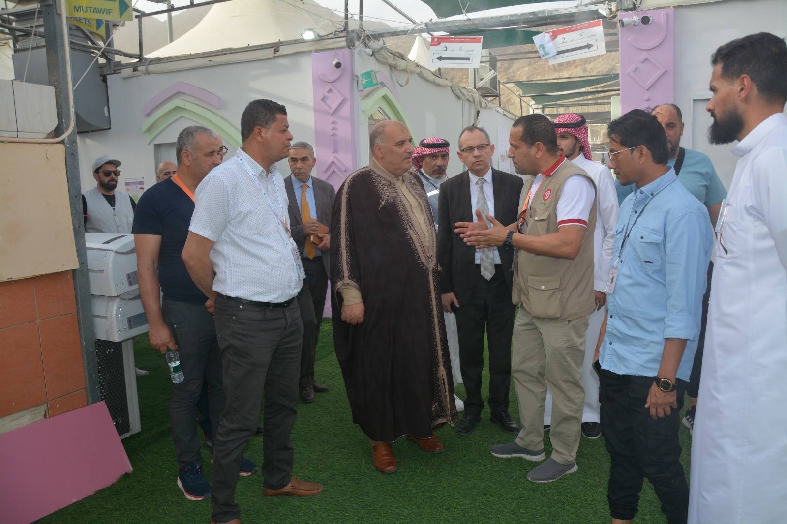 وزير الشؤون الدّينية يتفقد مخيمات الحجيج قبل حلولهم بها