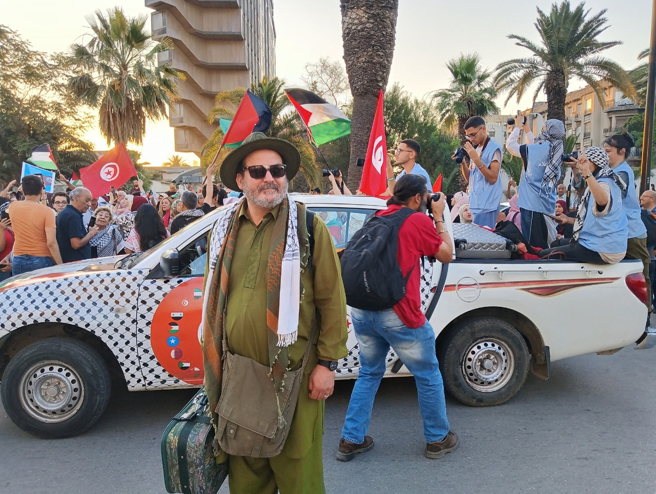 قافلة "الصمود من أجل كسر الحصار على غزة" تنطلق من تونس نحو ليبيا ومصر
