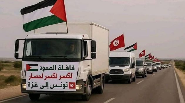 قافلة الصمود تعبر الحدود التونسية نحو ليبيا بعد استقبال شعبي حاشد وهبة شعبية مهيبة ببن قردان