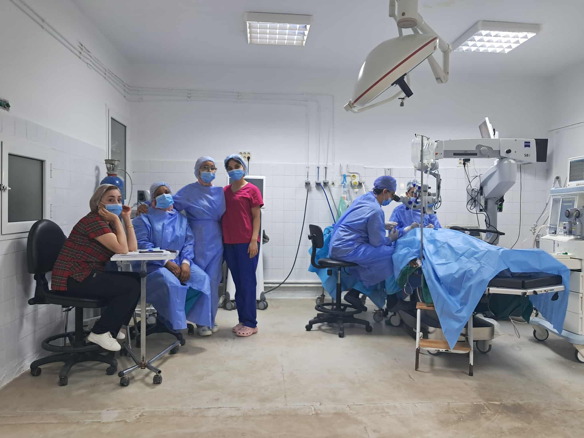 عملية زرع قرنية في المستشفى الجامعي بقابس 