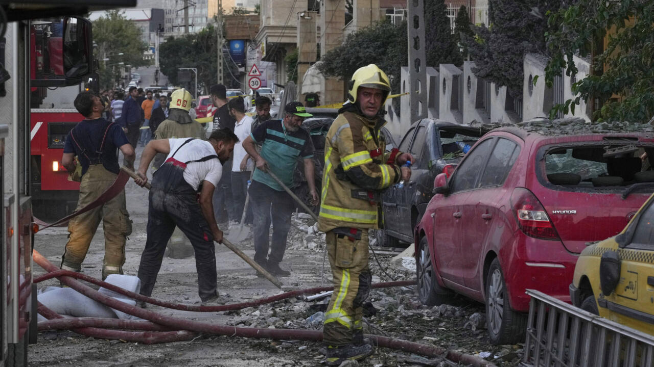 إيران تعلن إصابة 95 شخصا على الأقل بجروح في الضربات الإسرائيلية