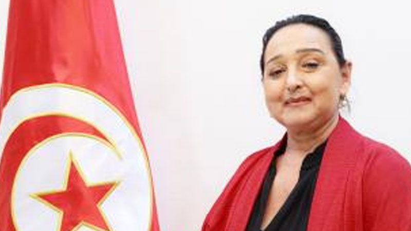 وزيرة الشؤون الثقافية تفتتح غدا السبت 14 جوان تظاهرة الصالون الوطني للفنون التشكيلية