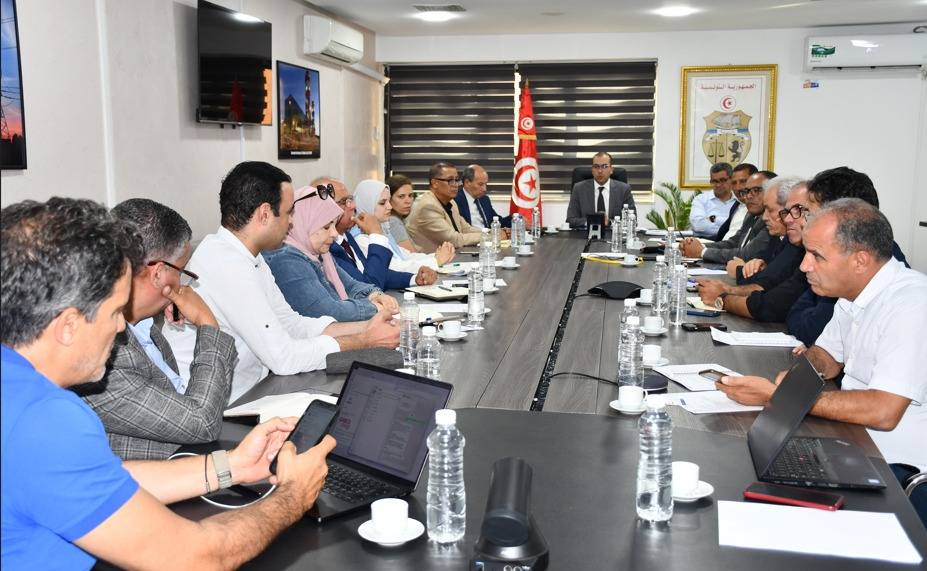 نحو مزيد تطوير قطاع تركيب الأنظمة والمحطات الشمسية الفولطاضوئية 