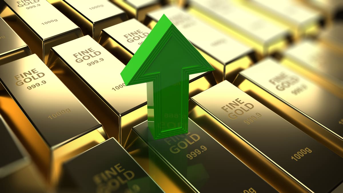 ارتفاع أسعار الذهب العالمية مع تزايد الطلب على الملاذ الآمن بسبب صراع الشرق الأوسط