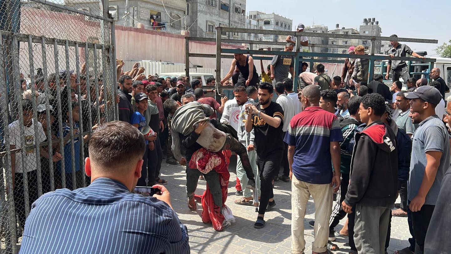 غزة: أكثر من 60 شهيدا ونحو 200 مصاب في مجزرتين بحق منتظري المساعدات 