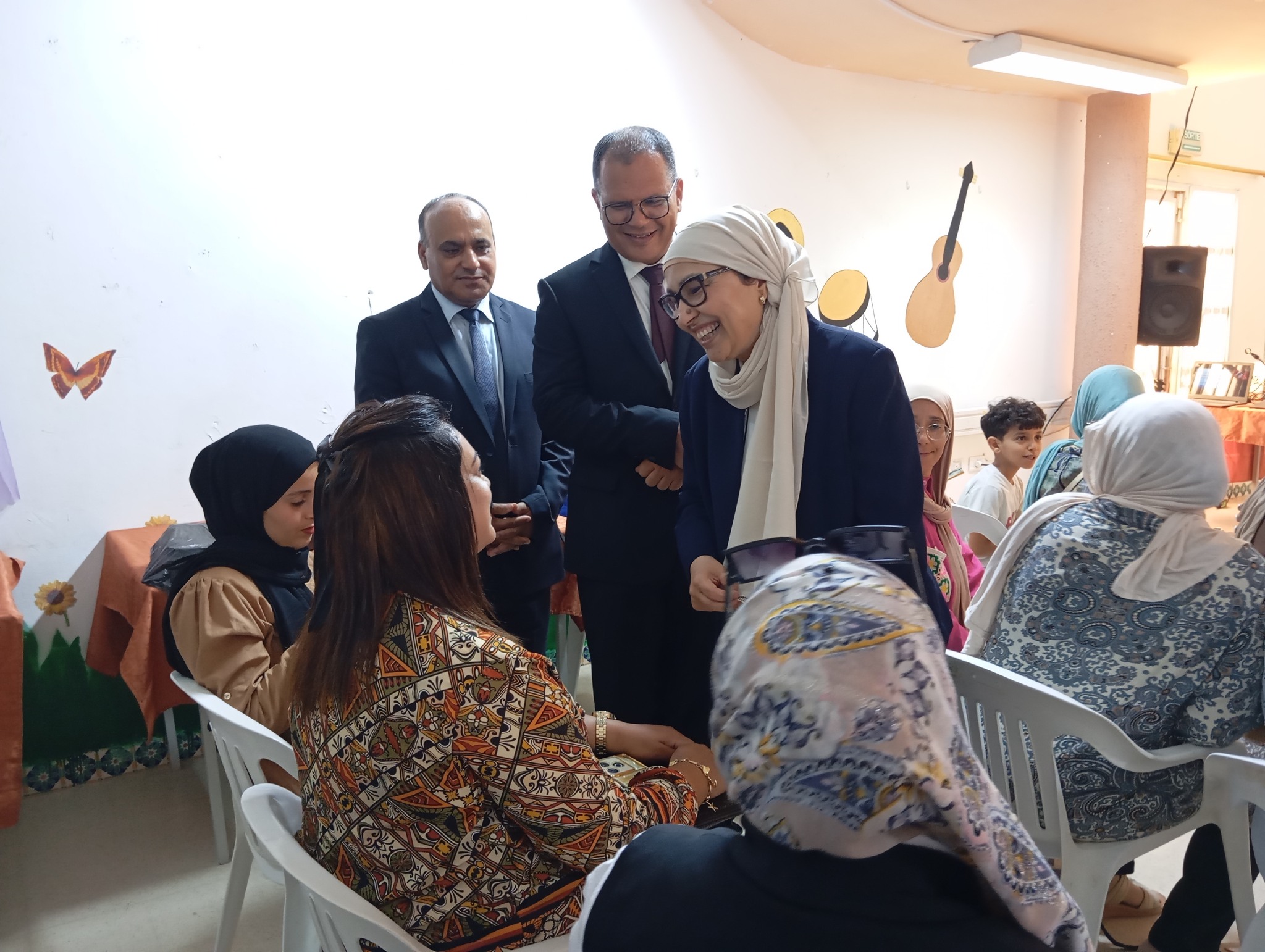 وزيرة الاسرة تطلع في ولاية قابس على عدد من المشاريع ذات العلاقة بالاسرة والمرأة والطفولة وكبار السن