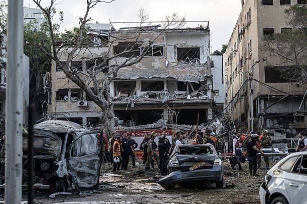  القناة 12 العبرية: 271 مصابا في صفوف المستوطنين جراء الدفعة الصاروخية الإيرانية اليوم على "إسرائيل"