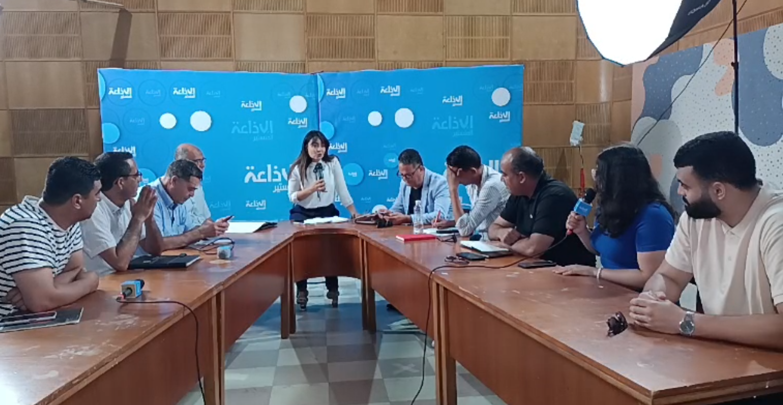  الوضعي البيئي بقصيبة المديوني محور اهتمام برنامج "مدار الاخبار".