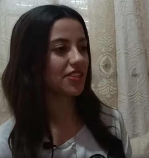 آية برهومي إبنة القصرين الأولى وطنيا في شعبة التقنية: "الهندسة شغفي منذ الصغر و التألق في هذا المجال هدفي"  