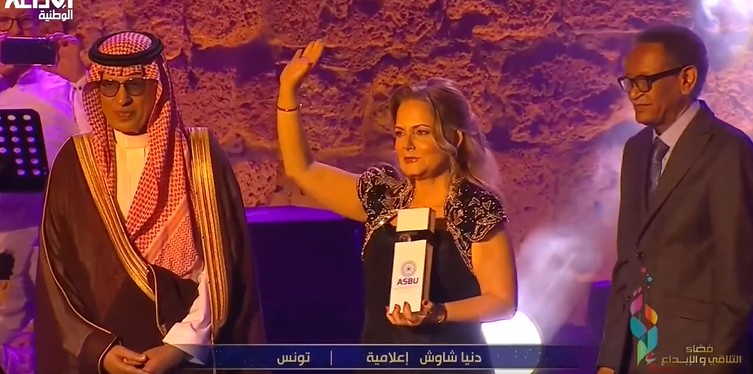  المهرجان العربي للإذاعة والتلفزيون يكرم عددا من نجوم الفن والإعلام