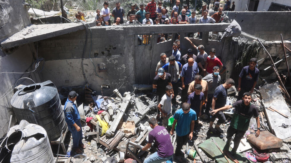 غزة: ارتفاع حصيلة الشهداء إلى 56,077 منذ بدء العدوان