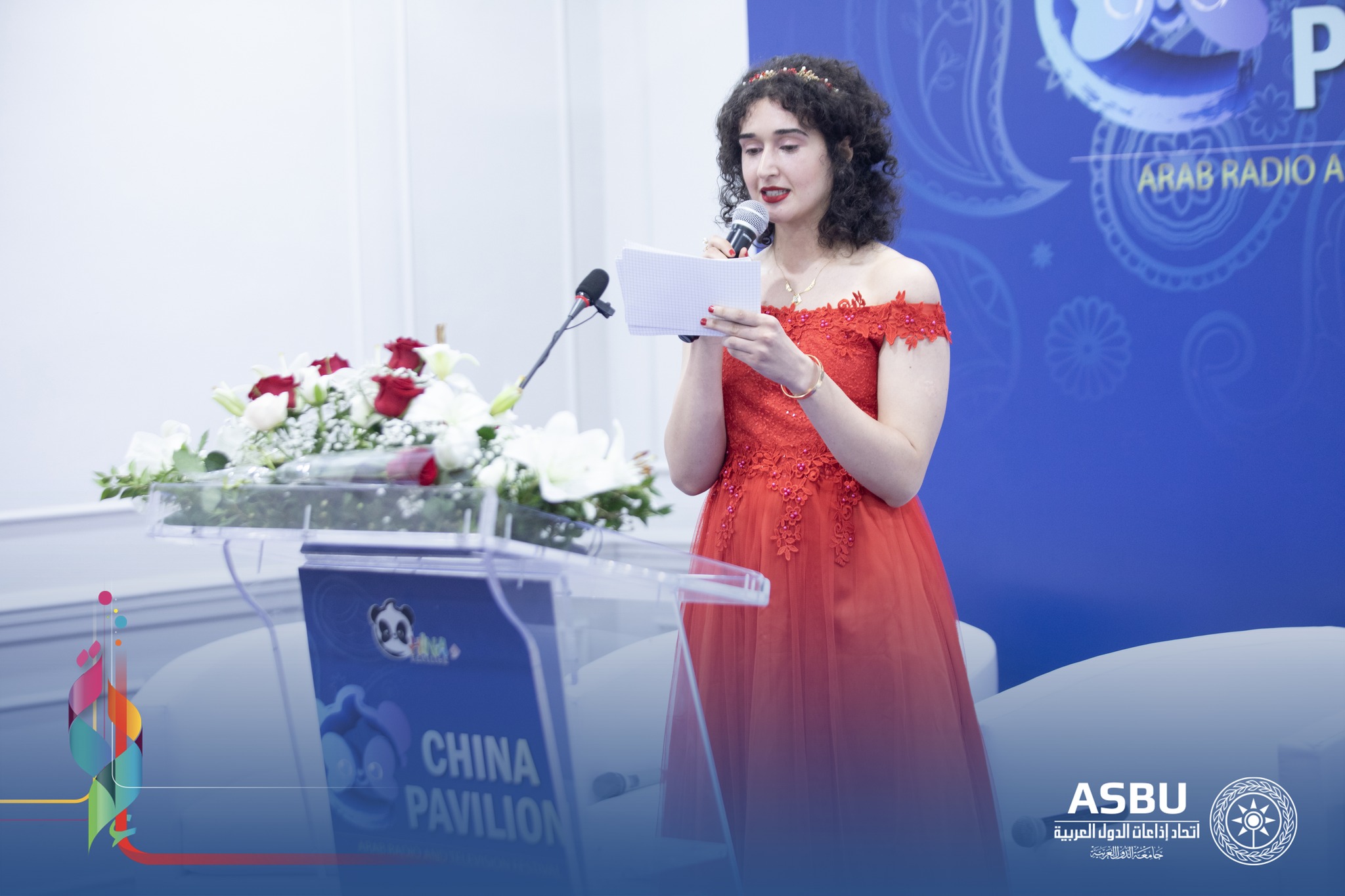تنظيم منتدى التعاون والشراكة وتبادل البرامج السمعية البصرية تحت شعار "الصداقة الصينية العربية، الاستمتاع السمعي البصري المشترك" على هامش المهرجان العربي للاذاعة والتلفزيون