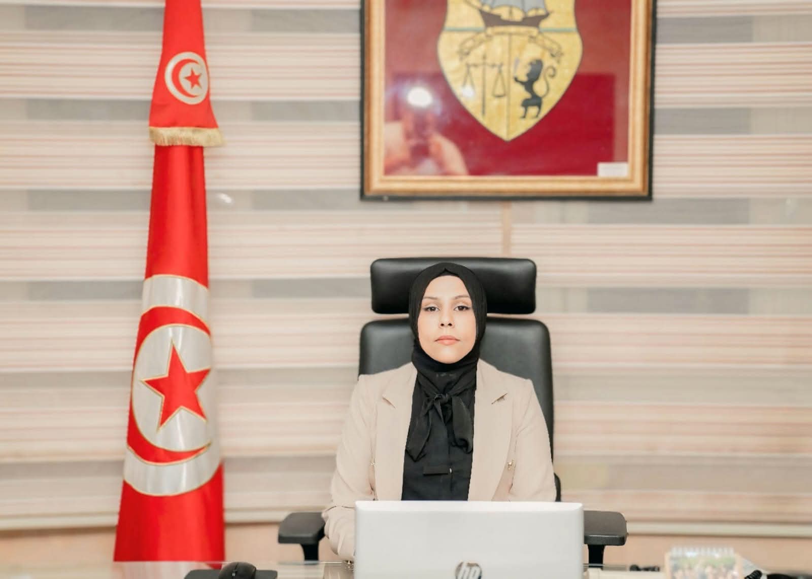 جلسة عمل مع الشركات الأهلية الناشطة في قطاع النقل البري ومحطات النقل البري