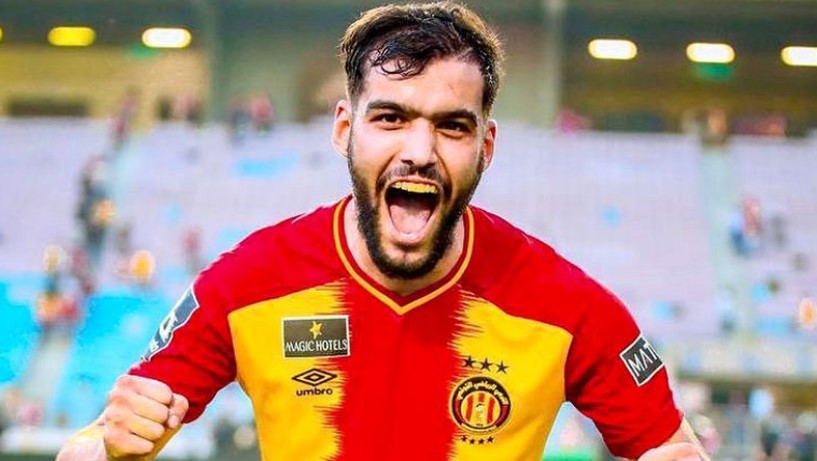 الترجي الرياضي يجدد عقد مدافعه الجزائري محمد أمين توغاي لموسمين اضافيين