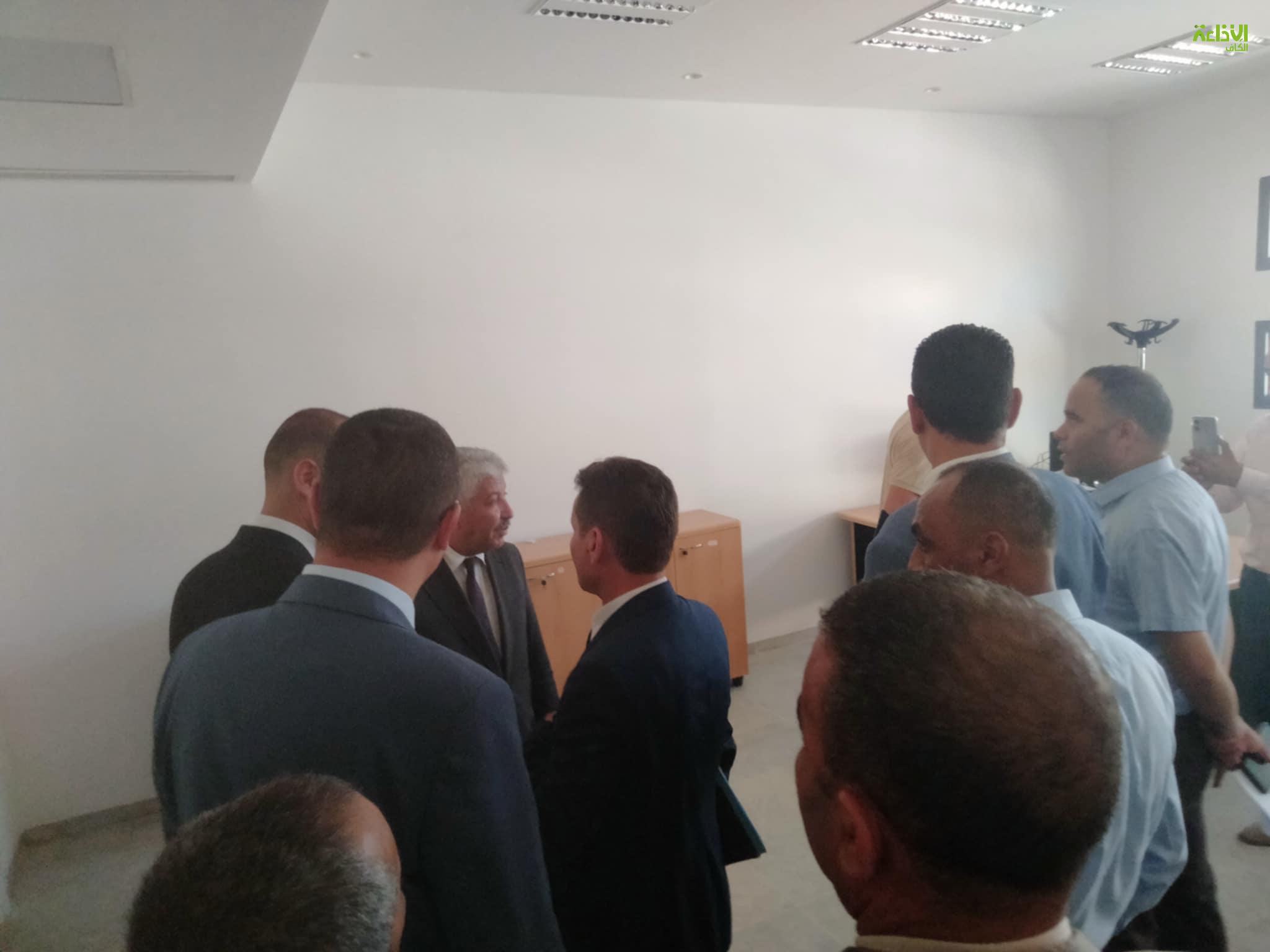 سليانة: وزير التشغيل والتكوين المهني يعلن عن فتح منصة خاصة  بالقروض الموجهة لمحدودي الدخل  لبعث مشاريع صغرى  بداية من الغد 