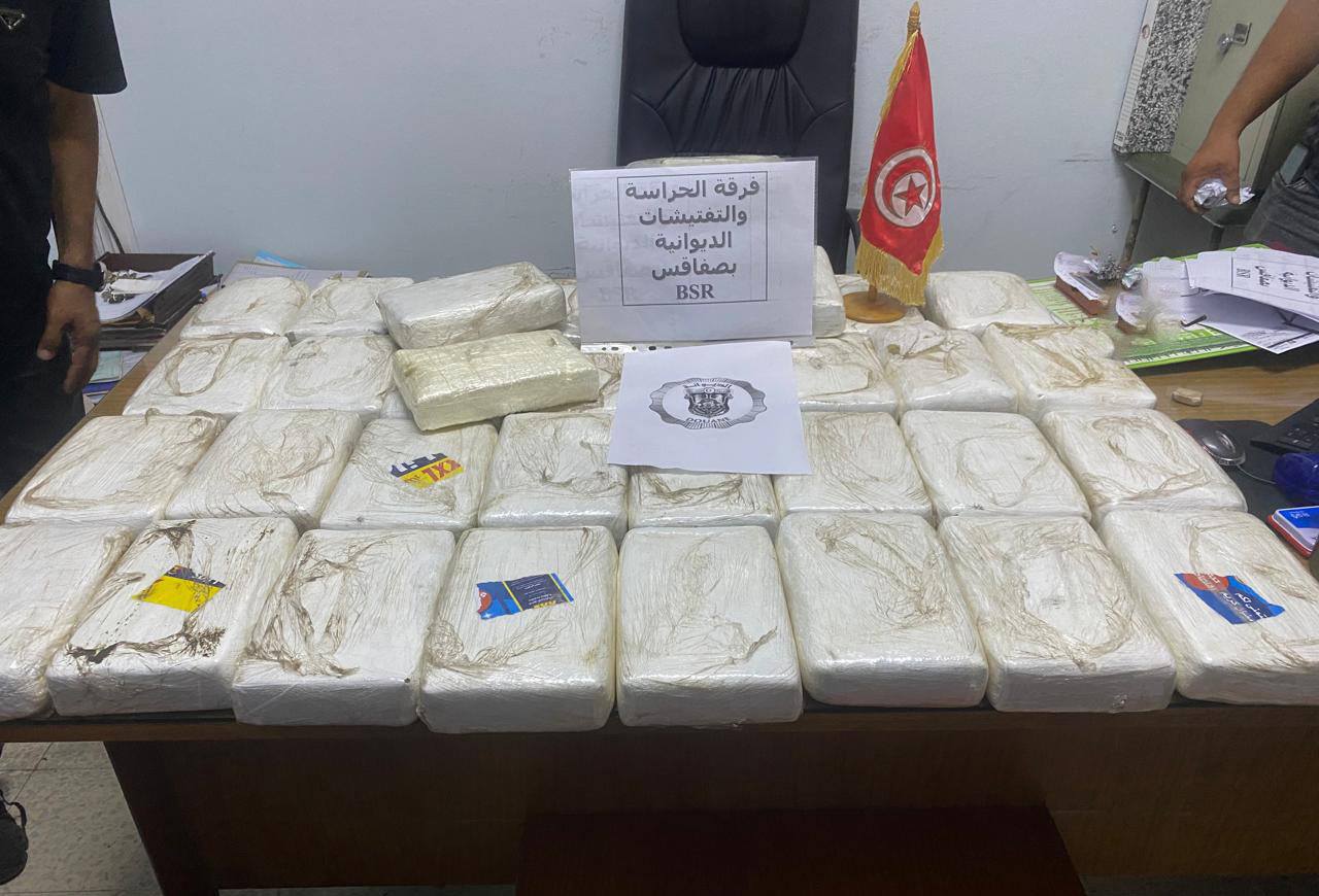 صفاقس: إحباط محاولة تهريب ما يناهز 43 كلغ من الكوكايين